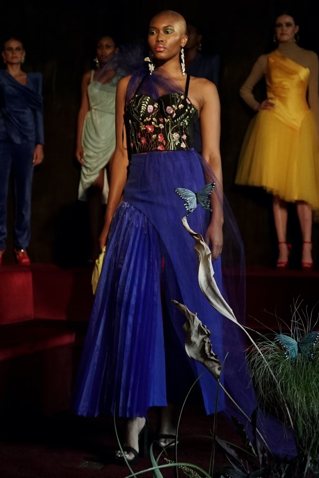 LOOK 18: “Venus” PRE ORDER