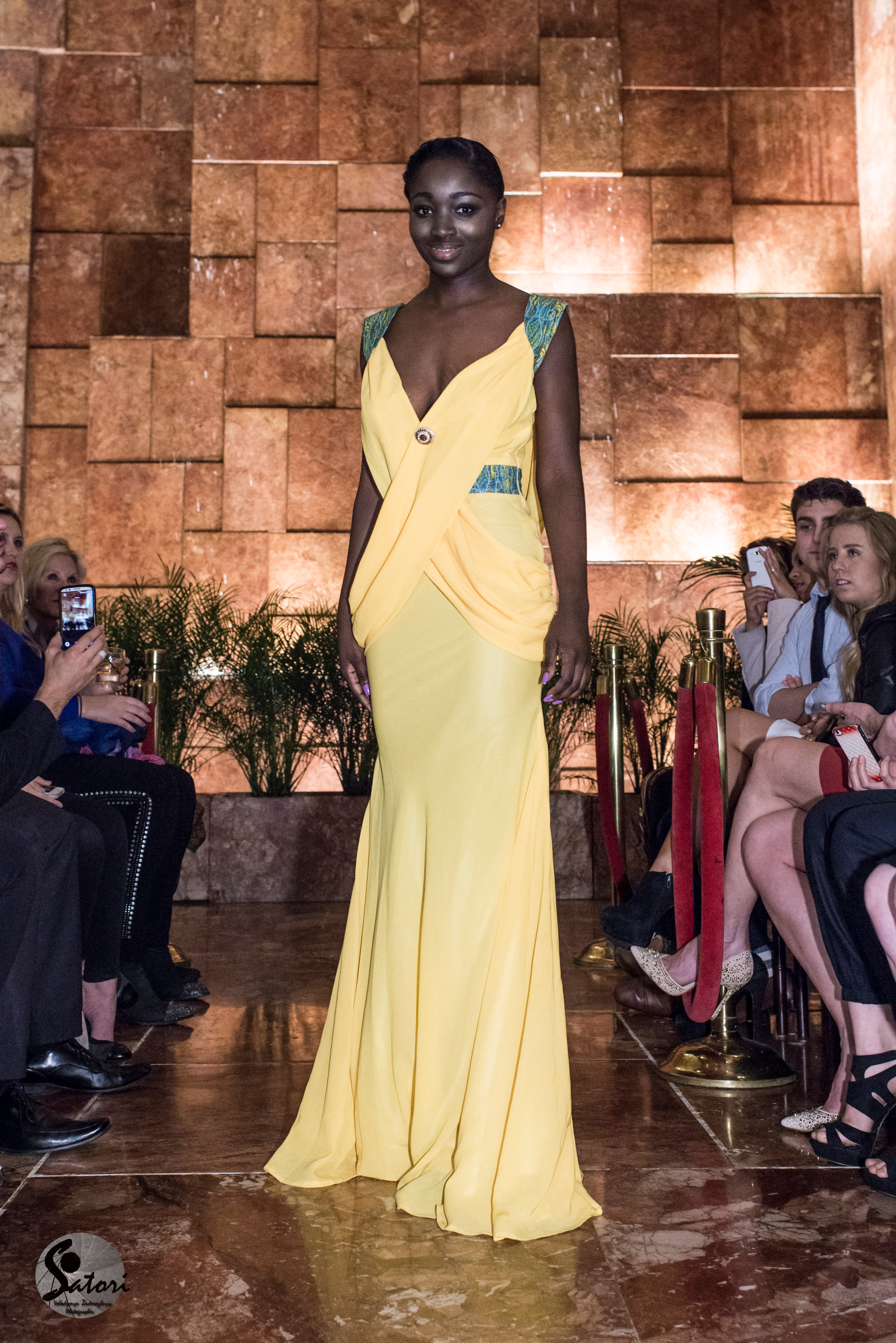 LOOK 3 NOREEN PRE ORDER