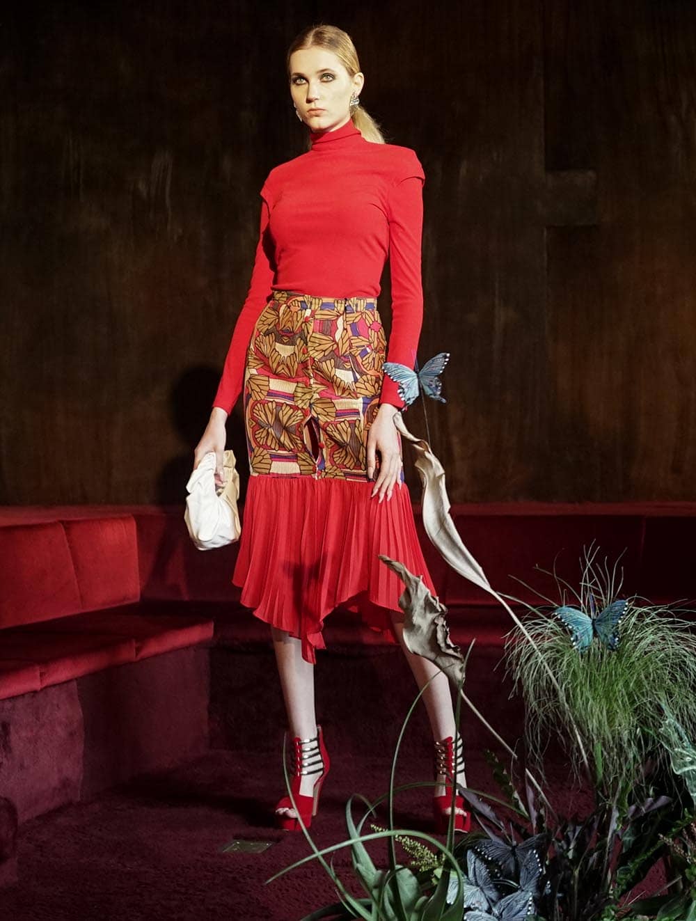 Chuks_Collins_Spring_Summer_2022_Presentation_Featured-5Svg9iis.jpg__PID:c6bb12cf-9de2-4bf6-8f61-3898078bbe5a