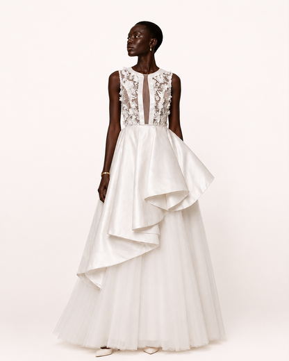 LEONA