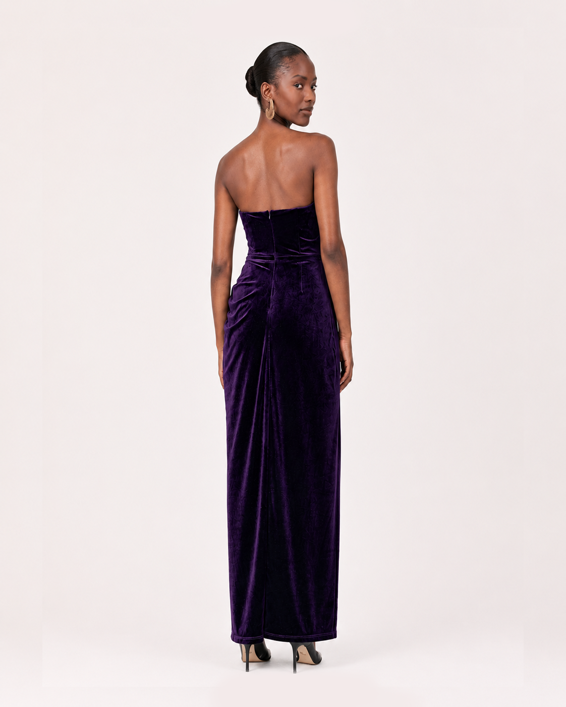 IFUNAYA VELVET GOWN